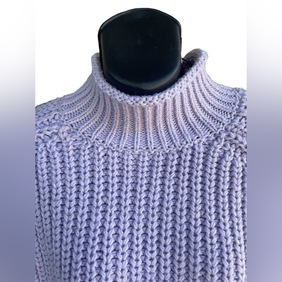 H&M Chunky Knit Sweaters lavender lilac purple sz Small in like new condition - Picture 2 of 5